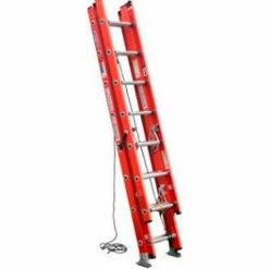 Werner 20' IA Fiberglass 3 Section Compact Extension Ladder D6220-3