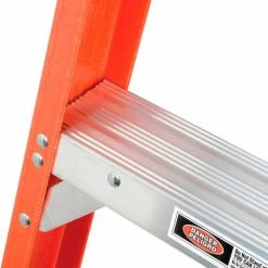 Werner 4' Fiberglass Platform Step Ladder 300 lb. Cap - P6204 -Ladders Sales Store 207670 05