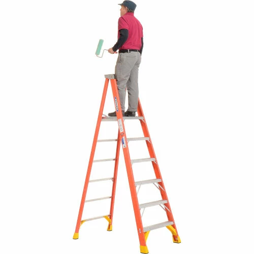 Werner 6' Fiberglass Platform Step Ladder 300 lb. Cap - P6206 4 Werner 6' Fiberglass Platform Step Ladder 300 lb. Cap - P6206 - Image 2
