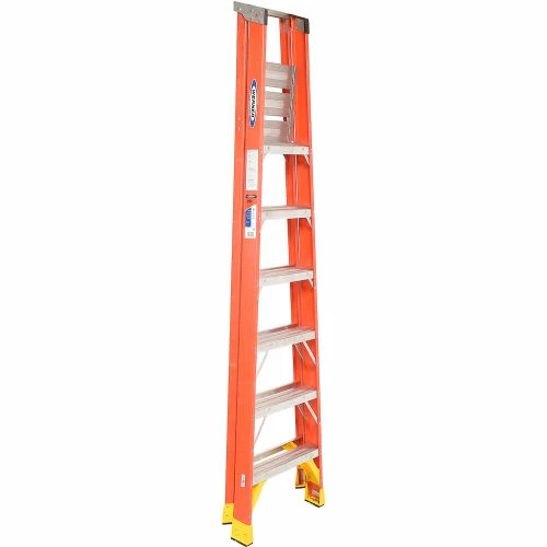 Werner 6' Fiberglass Platform Step Ladder 300 lb. Cap - P6206 5 Werner 6' Fiberglass Platform Step Ladder 300 lb. Cap - P6206 - Image 3