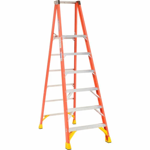 Werner 6' Fiberglass Platform Step Ladder 300 lb. Cap - P6206 7 Werner 6' Fiberglass Platform Step Ladder 300 lb. Cap - P6206 - Image 5