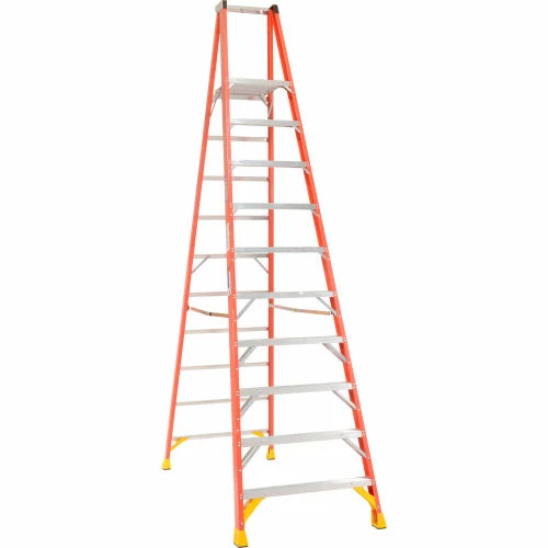 Werner 10' Fiberglass Platform Step Ladder 300 lb. Cap - P6210 4 Werner 10' Fiberglass Platform Step Ladder 300 lb. Cap - P6210 - Image 2