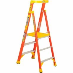 Werner 3' Type 1A Fiberglass Podium Ladder - PD6203 -Ladders Sales Store 640771 06