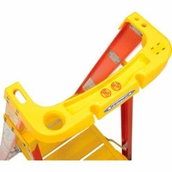 Werner 4' Type 1A Fiberglass Podium Ladder - PD6204 -Ladders Sales Store 640772 10