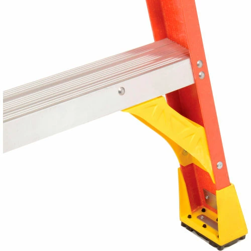 Werner 8' Type 1A Fiberglass Podium Ladder - PD6208 11 Werner 8' Type 1A Fiberglass Podium Ladder - PD6208 - Image 9