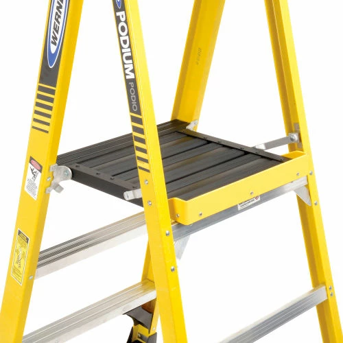 Werner 3' Type 1AA Fiberglass Podium Ladder - PD7303 10 Werner 3' Type 1AA Fiberglass Podium Ladder - PD7303 - Image 8