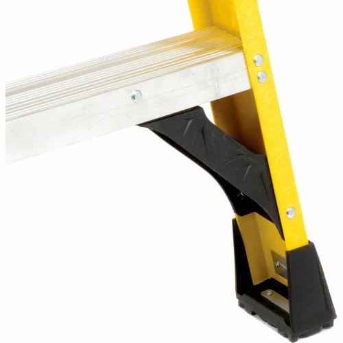 Werner 4' Type 1AA Fiberglass Podium Ladder - PD7304 12 Werner 4' Type 1AA Fiberglass Podium Ladder - PD7304 - Image 10