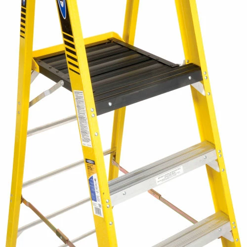 Werner 6' Type 1AA Fiberglass Podium Ladder - PD7306 10 Werner 6' Type 1AA Fiberglass Podium Ladder - PD7306 - Image 8