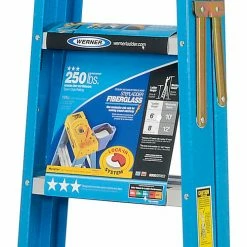 Werner 6' Fiberglass Step Ladder w/ Plastic Tool Tray 250 lb. Cap - 6006 -Ladders Sales Store 942804 02