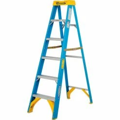 Werner 6' Fiberglass Step Ladder w/ Plastic Tool Tray 250 lb. Cap - 6006 -Ladders Sales Store 942804 04