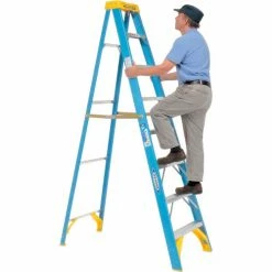 Werner 8' Fiberglass Step Ladder w/ Plastic Tool Tray 250 lb. Cap - 6008 -Ladders Sales Store 942806 02