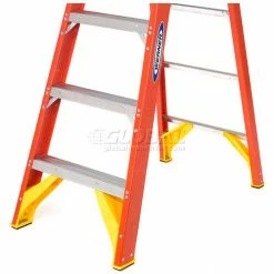 Werner 6' Fiberglass Step Ladder w/ Plastic Tool Tray 300 lb. Cap - 6206 -Ladders Sales Store 942810 03