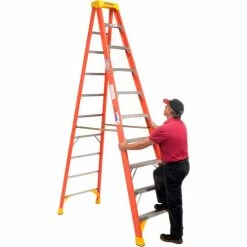 Werner 10' Fiberglass Step Ladder w/ Plastic Tool Tray 300 lb. Cap - 6210 -Ladders Sales Store 942814 03