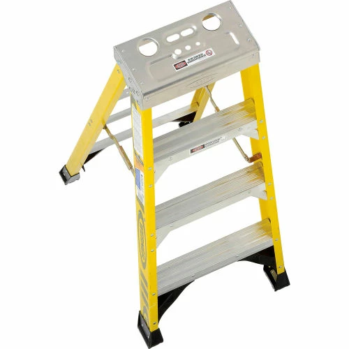 Werner 4' Fiberglass Step Ladder w/ Aluminum Tool Tray 375 lb. Cap - 7304 7 Werner 4' Fiberglass Step Ladder w/ Aluminum Tool Tray 375 lb. Cap - 7304 - Image 5