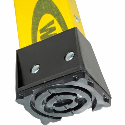 Werner 4' Fiberglass Step Ladder w/ Aluminum Tool Tray 375 lb. Cap - 7304 13 Werner 4' Fiberglass Step Ladder w/ Aluminum Tool Tray 375 lb. Cap - 7304 - Image 11