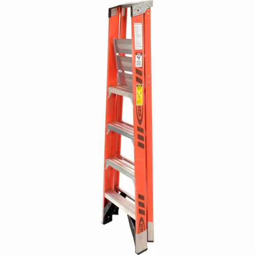 Werner 4' Fiberglass Platform Step Ladder 375 lb. Cap - P7404 5 Werner 4' Fiberglass Platform Step Ladder 375 lb. Cap - P7404 - Image 3