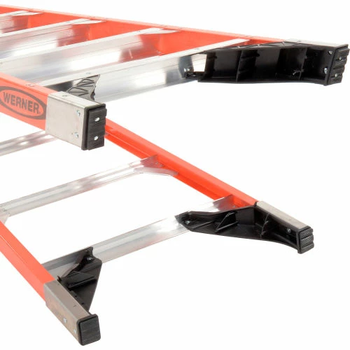 Werner 4' Fiberglass Platform Step Ladder 375 lb. Cap - P7404 12 Werner 4' Fiberglass Platform Step Ladder 375 lb. Cap - P7404 - Image 10