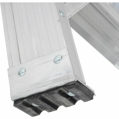 Werner 3' Type 1A Aluminum Platform Ladder - P373 12 Werner 3' Type 1A Aluminum Platform Ladder - P373 - Image 10