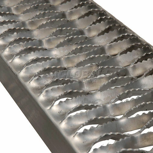 Tri-Arc 4 Step Aluminum Rolling Ladder, 16"W Grip Step, 30" Handrails - WLAR104165 7 Tri-Arc 4 Step Aluminum Rolling Ladder, 16"W Grip Step, 30" Handrails - WLAR104165 - Image 5