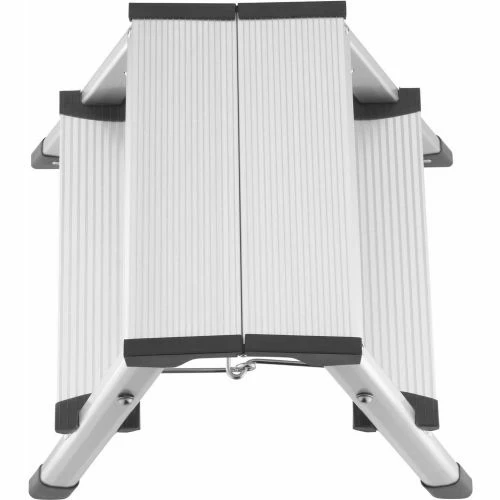 Hailo L-90 Step-Ke Step Ladder, 2 Step - 9204010011 4 Hailo L-90 Step-Ke Step Ladder, 2 Step - 9204010011 - Image 2