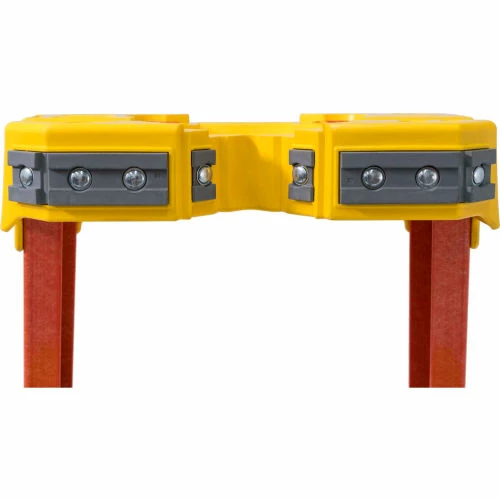 Werner 12' Fiberglass Leansafe Ladder w/ Plastic Tool Tray, 300 lb. Cap - L6212 10 Werner 12' Fiberglass Leansafe Ladder w/ Plastic Tool Tray, 300 lb. Cap - L6212 - Image 8